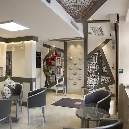 Du Plat D'etain מלון פריז