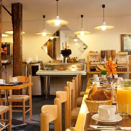 Du Plat D'etain מלון פריז