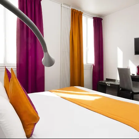 מלון Du Plat D'etain פריז