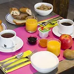 Szálloda Du Plat D'etain Párizs