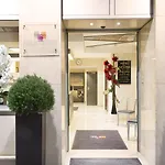 Du Plat D'etain Szálloda Párizs