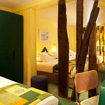 Du Plat D'etain 3* باريس