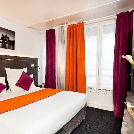 Du Plat D'etain Hotel