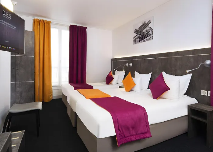 Hotel Du Plat D'etain Paříž