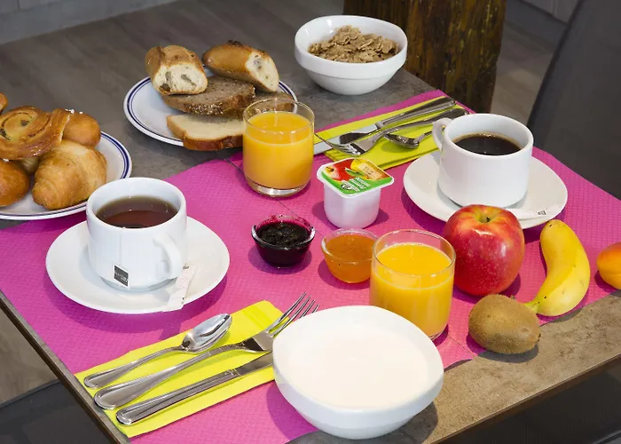 Hotel Du Plat D'etain Paříž