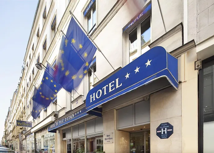 Du Plat D'etain 3* פריז