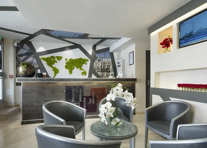 Du Plat D'etain Hotel Paříž