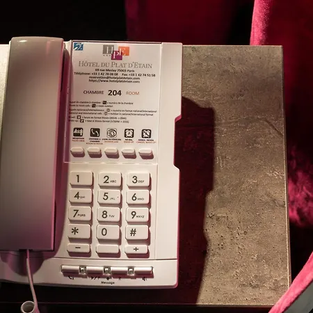 Du Plat D'etain Hotel 3*